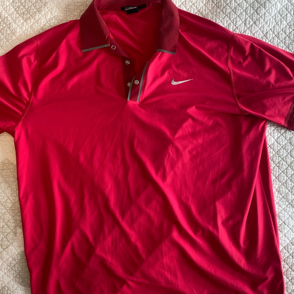 EUC Nike Golf polo
